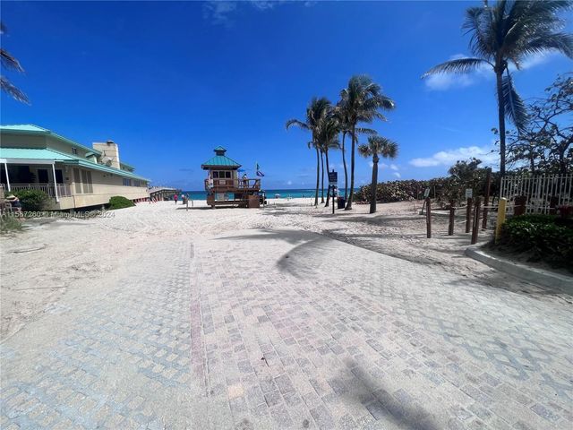 16699 Collins Ave 3009, Sunny Isles Beach, FL 33160