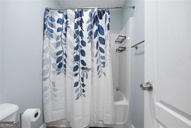 3430 Park Glenn Lane, Snellville, GA 30078