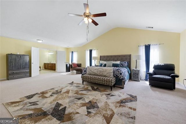 3430 Park Glenn Lane, Snellville, GA 30078