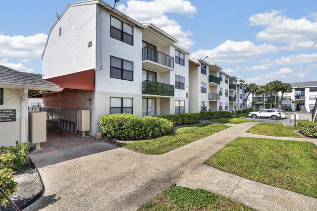 724 EXECUTIVE CENTER Drive 36, West Palm Beach, FL 33401