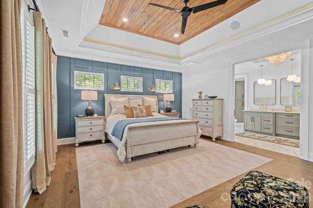 54 Mountain Drive, Biltmore Lake, NC 28715