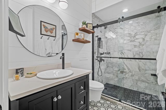 54 Mountain Drive, Biltmore Lake, NC 28715