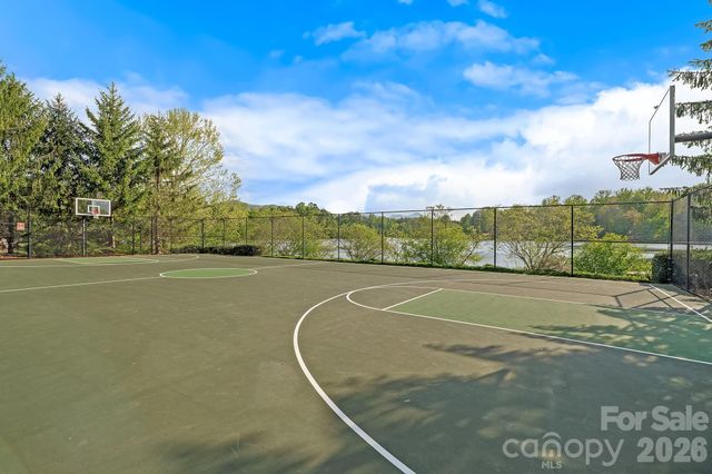 54 Mountain Drive, Biltmore Lake, NC 28715