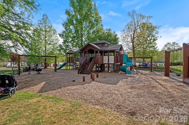 54 Mountain Drive, Biltmore Lake, NC 28715