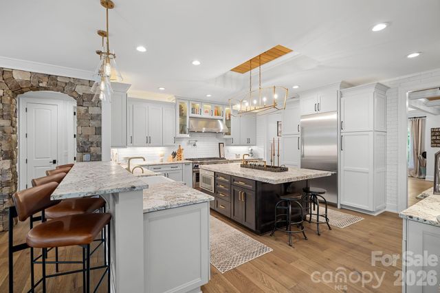 54 Mountain Drive, Biltmore Lake, NC 28715