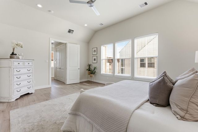 1361 Moy Street, Houston, TX 77007