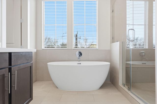 1361 Moy Street, Houston, TX 77007