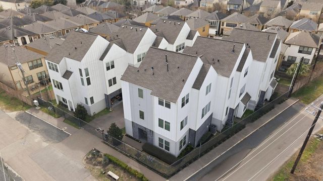 1361 Moy Street, Houston, TX 77007