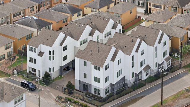 1361 Moy Street, Houston, TX 77007