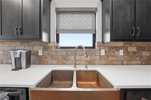 3708 S Sweeney Road, Grain Valley, MO 64029
