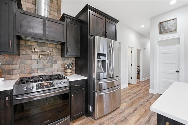 3708 S Sweeney Road, Grain Valley, MO 64029