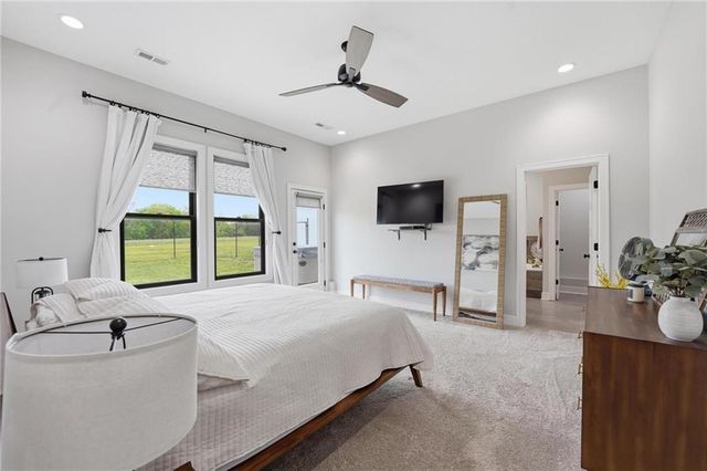 3708 S Sweeney Road, Grain Valley, MO 64029