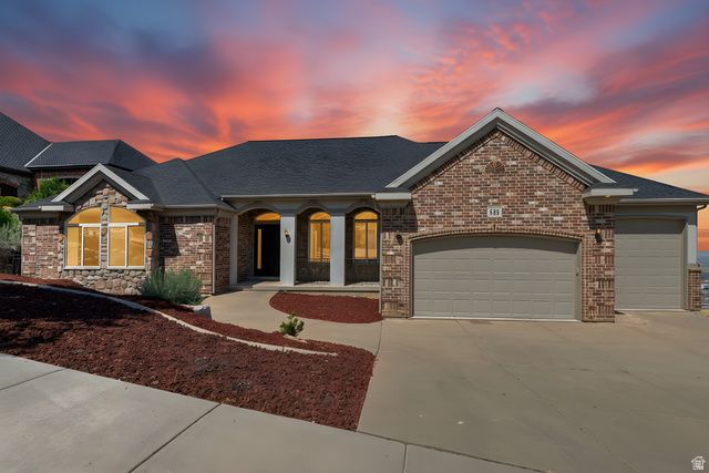 548 S LOFTY LN, North Salt Lake, UT 84054