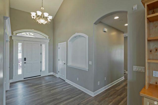 548 S LOFTY LN, North Salt Lake, UT 84054