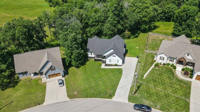 245 Hickory Ridge Ln, Hartsville, TN 37074
