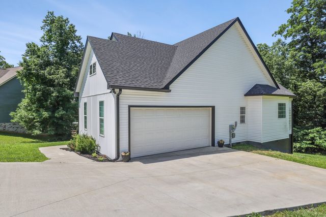 245 Hickory Ridge Ln, Hartsville, TN 37074