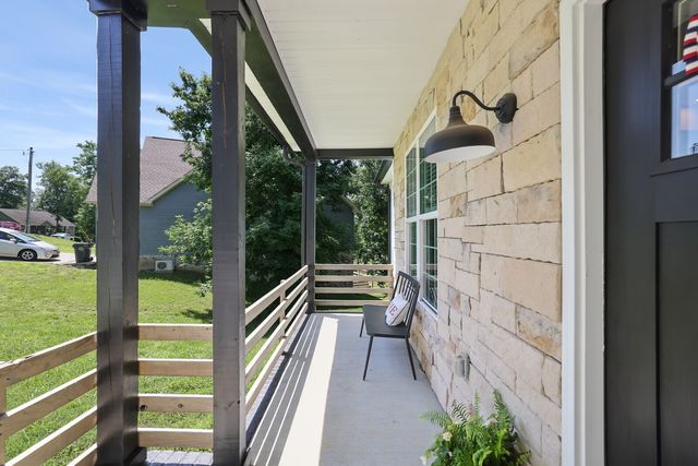 245 Hickory Ridge Ln, Hartsville, TN 37074
