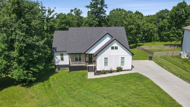 245 Hickory Ridge Ln, Hartsville, TN 37074