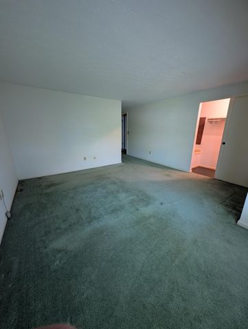1676 Van Pelt Street, 76, Columbus, OH 43220