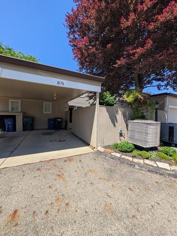 1676 Van Pelt Street, 76, Columbus, OH 43220