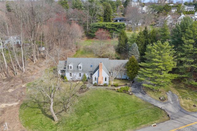 230 Ridgecrest Road, Briarcliff Manor, NY 10510