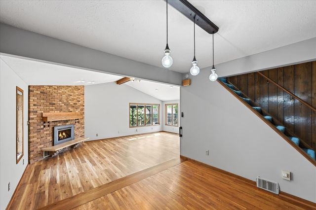 1918 Clear Avenue, Saint Paul, MN 55119
