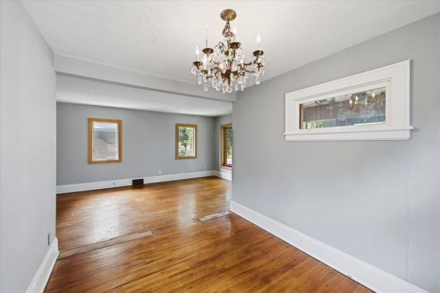 1918 Clear Avenue, Saint Paul, MN 55119