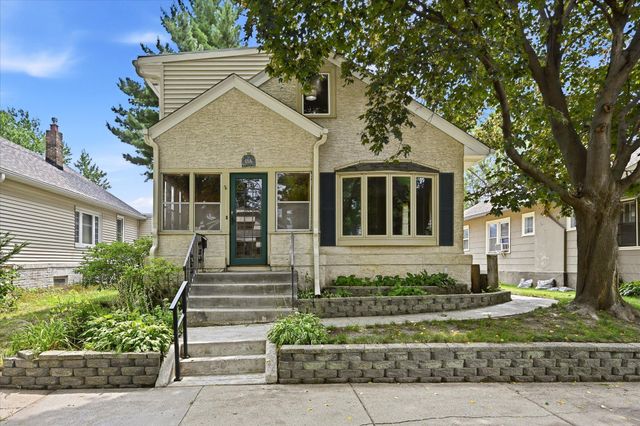 1918 Clear Avenue, Saint Paul, MN 55119