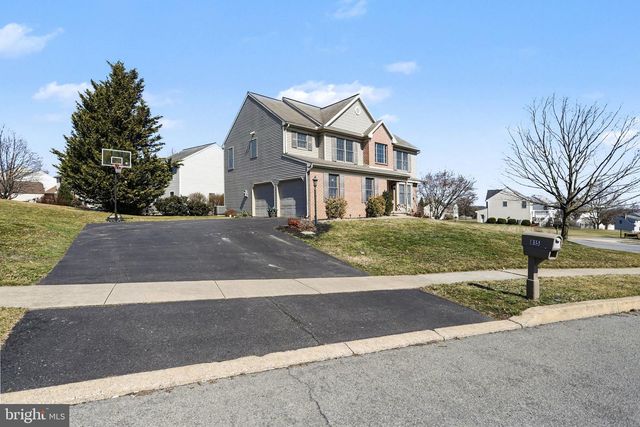 815 BUCKINGHAM BLVD, Elizabethtown, PA 17022