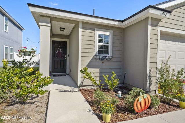 2405 OAK STREAM Drive, Green Cove Springs, FL 32043