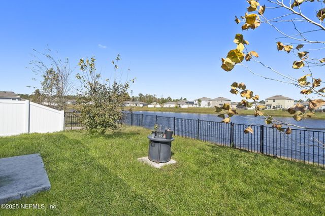 2405 OAK STREAM Drive, Green Cove Springs, FL 32043