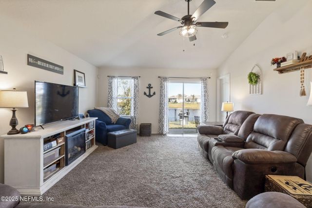 2405 OAK STREAM Drive, Green Cove Springs, FL 32043