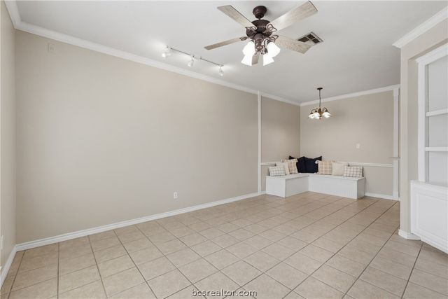 300 Fraternity, College Station, TX 77845
