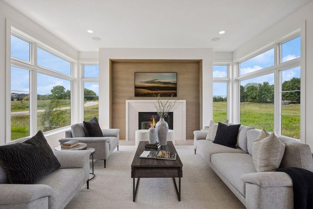 5946 Kochs Crossing, Independence, MN 55359