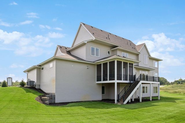 5946 Kochs Crossing, Independence, MN 55359