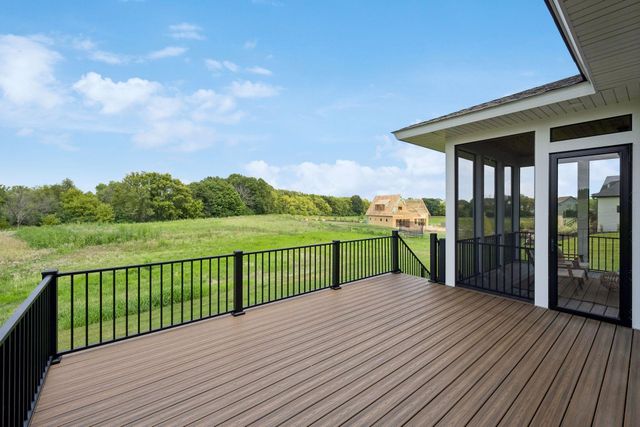 5946 Kochs Crossing, Independence, MN 55359