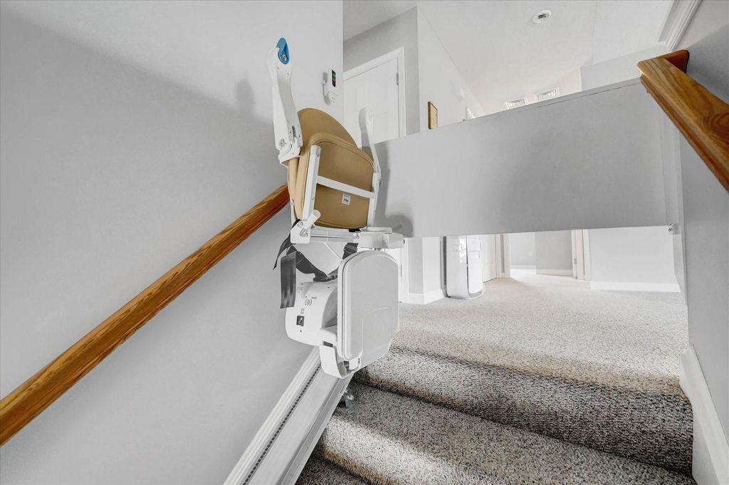Image 23 of property listing at 131 ALMA MATER CT #A, State College, PA 16803