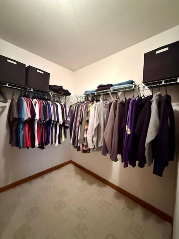 6815 Woodland Boulevard, Goodview, MN 55959