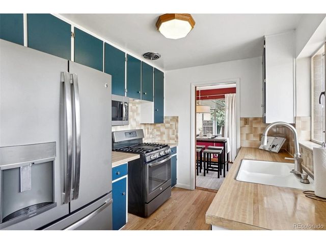 4216 Ammons St, Wheat Ridge, CO 80033