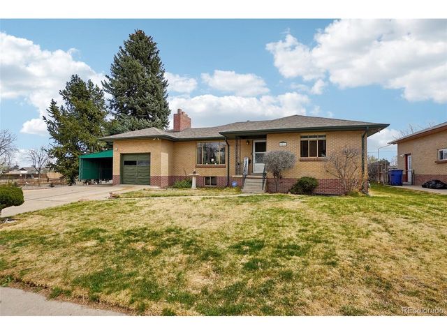 4216 Ammons St, Wheat Ridge, CO 80033
