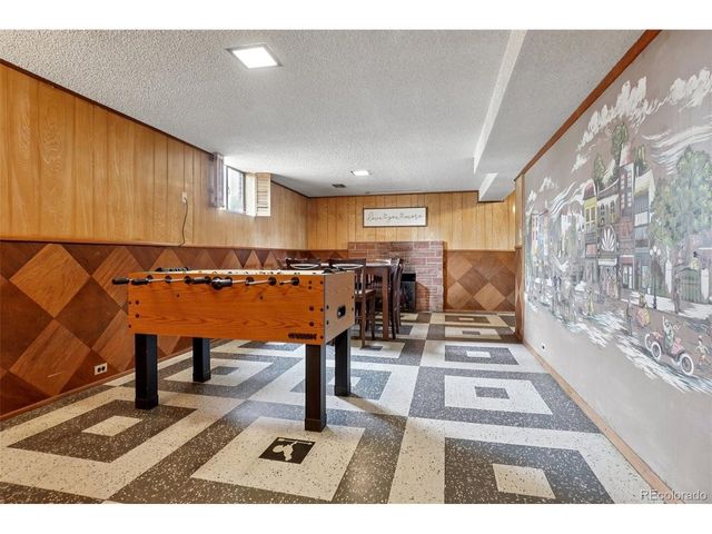 4216 Ammons St, Wheat Ridge, CO 80033