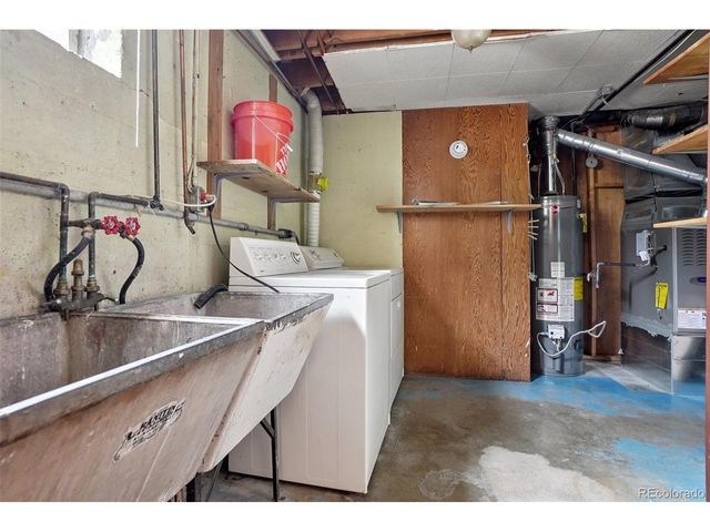 4216 Ammons St, Wheat Ridge, CO 80033