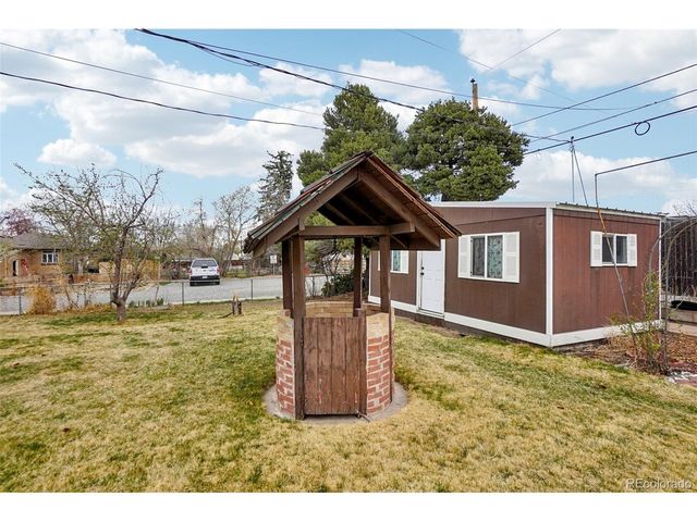 4216 Ammons St, Wheat Ridge, CO 80033