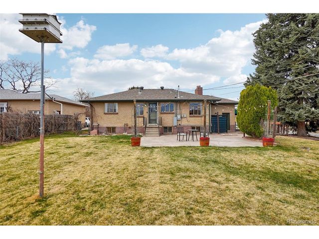 4216 Ammons St, Wheat Ridge, CO 80033