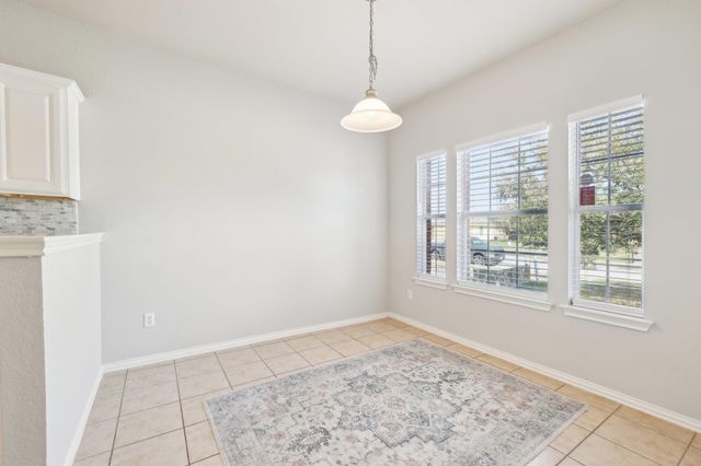 211 Almquist ST, Hutto, TX 78634