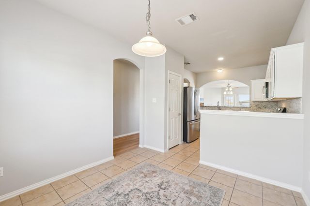 211 Almquist ST, Hutto, TX 78634