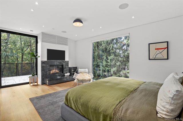 95 N Broadway, Irvington, NY 10533