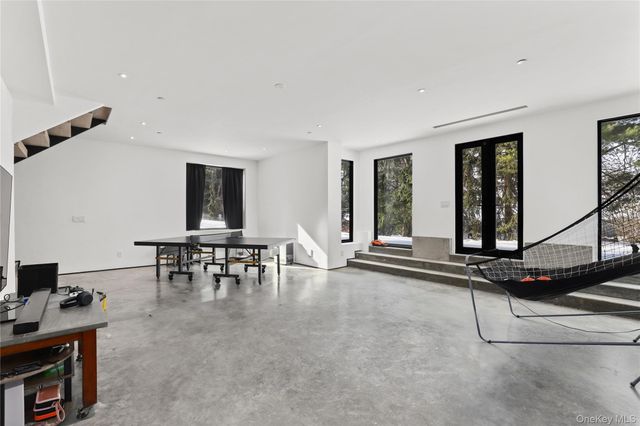 95 N Broadway, Irvington, NY 10533