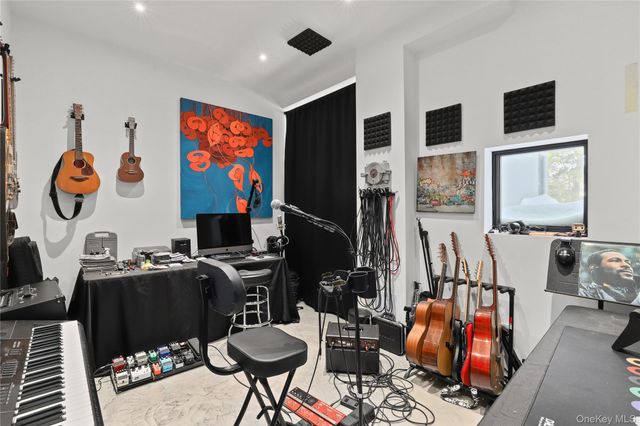 95 N Broadway, Irvington, NY 10533