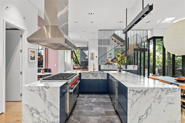 95 N Broadway, Irvington, NY 10533